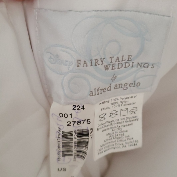 Alfred Angelo Disney Fairy Tale Wedding Dress - Picture 6 of 14